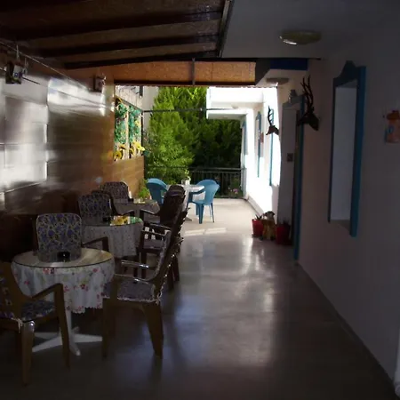 Apart Otel Vural Çeşme